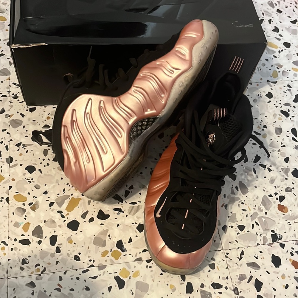 NIKE FoamPosite One